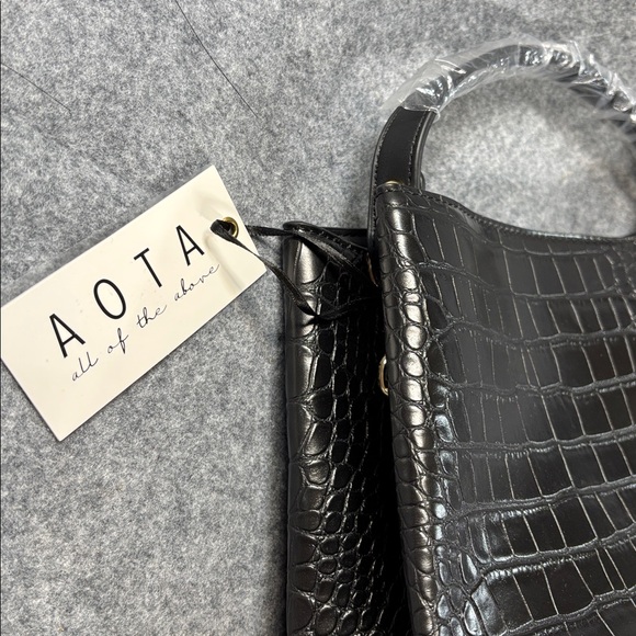 AOTA Elena Bucket Bag Black Vegan Leather Croc Embossed Top Handle purse - Picture 8 of 12